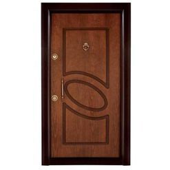 درب ضد سرقت مدل ترک CNC کد MA 318 – طراحی لوکس با روکش چوب طبیعی و بدنه فولادی مقاوم