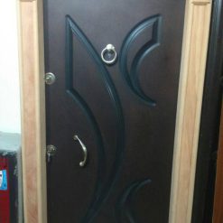 درب ضد سرقت کلاسیک مدل خاص با روکش راش تیره - کد MA 329 5 درب ضد سرقت لوکس رنگی مدل MA 287 درب چوبی