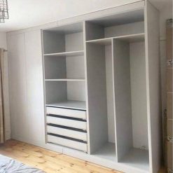 کمد دیواری کلاسیک با رنگ پلی اورتان و کد 027 5 کمد دیواری کلاسیک با رنگ پلی اورتان و کد 027