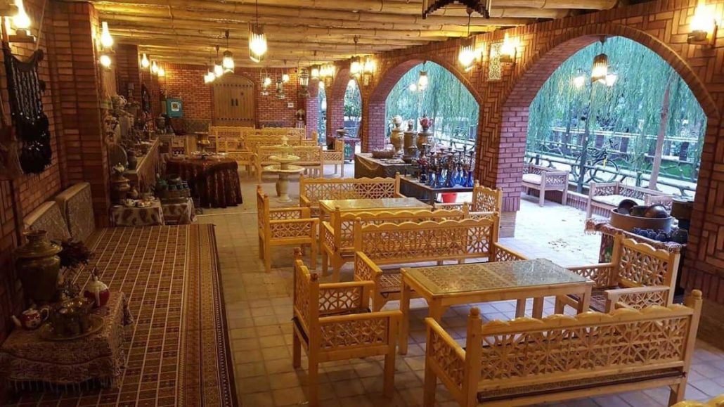طراحی و اجرای دکوراسیون سفره خانه 25 Classic dining room decoration