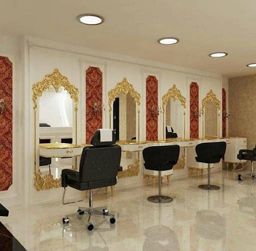 طراحی و اجرای دکوراسیون سالن آرایشی 42 Furniture in the traditional Iranian decoration of the beauty salon
