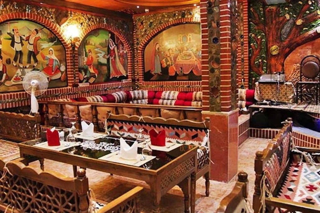 طراحی و اجرای دکوراسیون سفره خانه 12 Modern dining room decoration