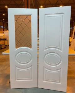 درب کلاسیک شیشه خور