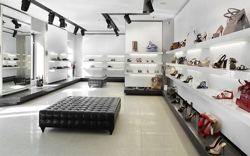 طراحی و اجرای دکوراسیون فروشگاه کفش 7 طراحی و اجرای دکوراسیون فروشگاه کفش