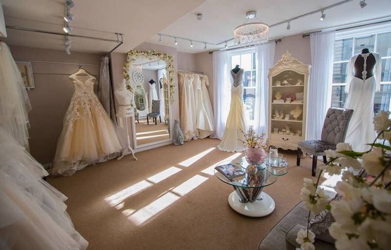 طراحی و اجرای دکوراسیون مزون لباس عروس 37 Features in the decoration of maison wedding dress