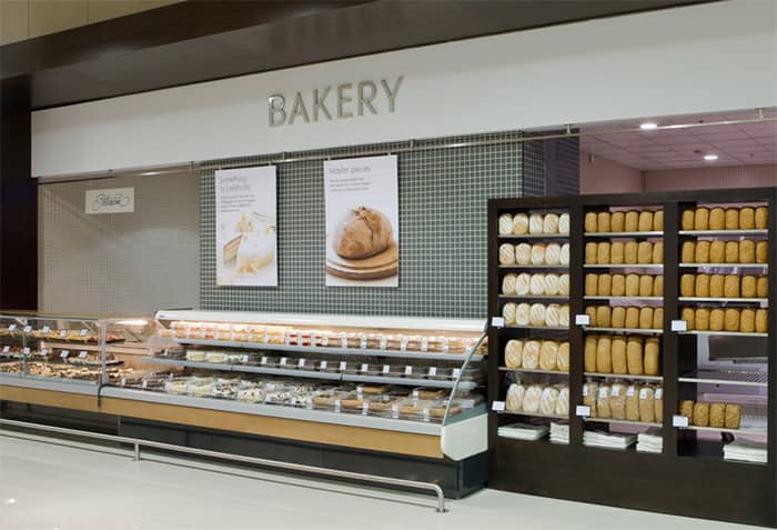 طراحی و اجرای دکوراسیون سوپر مارکت 17 Flooring in the neoclassical decoration of the supermarket