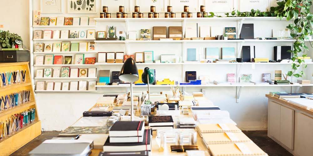 طراحی و اجرای دکوراسیون لوازم تحریر 37 Furniture in Art Deco decoration, stationery