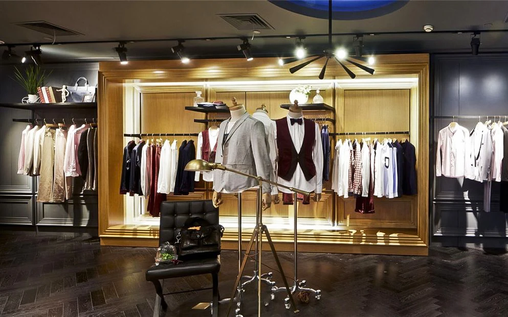 طراحی و اجرای دکوراسیون بوتیک مردانه 27 Men's boutique art deco decor