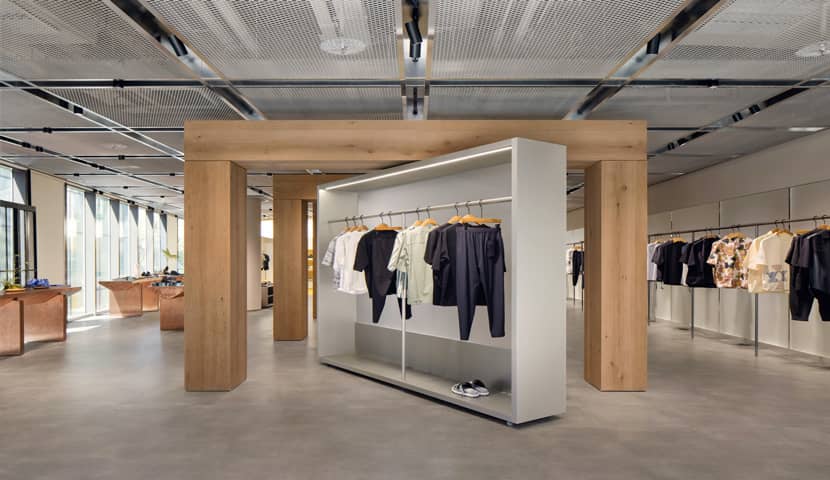 طراحی و اجرای دکوراسیون بوتیک مردانه 12 Men's boutique modern style decoration