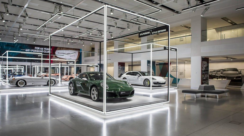 طراحی و اجرای دکوراسیون نمایشگاه ماشین 41 The five senses in the decoration of the car exhibition