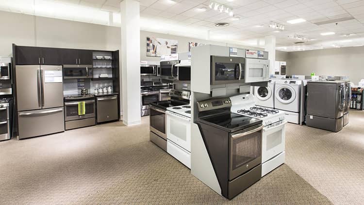 طراحی و اجرای دکوراسیون فروشگاه لوازم خانگی 31 Traditional Iranian decor of home appliances store