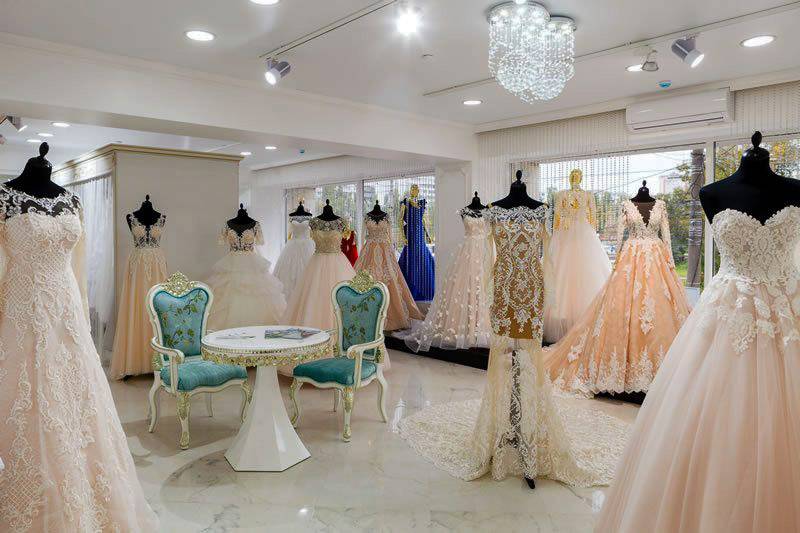 طراحی و اجرای دکوراسیون مزون لباس عروس 30 Traditional Iranian style decoration of bridal dress