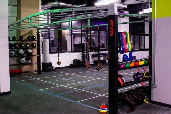 طراحی و اجرای دکوراسیون باشگاه کشتی 8 Industrial style decoration of the wrestling club