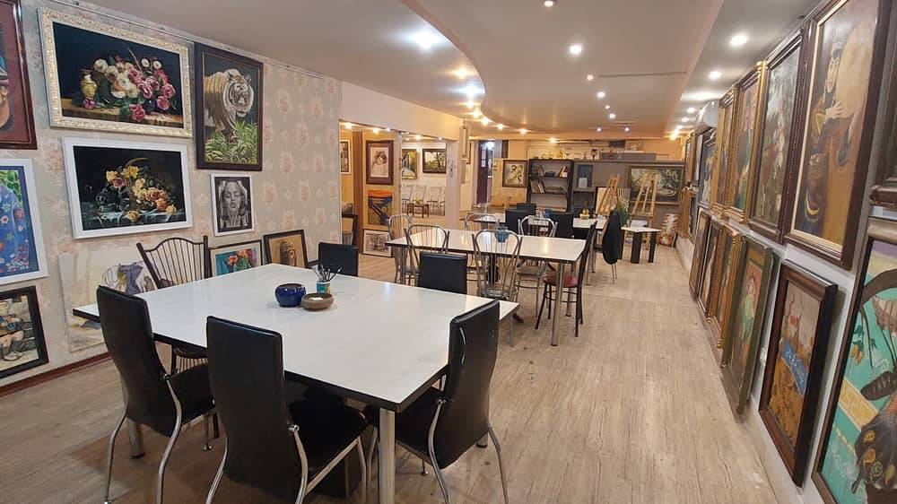 طراحی و اجرای دکوراسیون آموزشگاه نقاشی 6 Neoclassical decoration of painting school