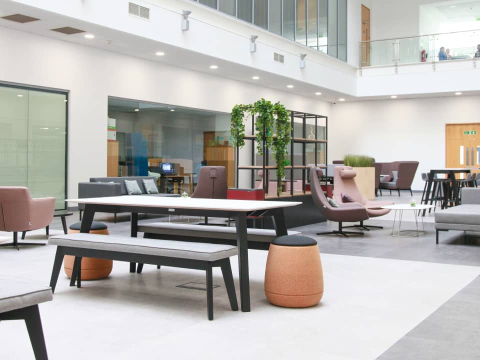 طراحی و اجرای دکوراسیون دانشگاه 8 University industrial style decoration