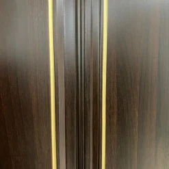 درب چوبی مشکی با قاب سفید مدل کلاسیک دو پنل کد 30716 8 درب چوبی مشکی با قاب سفید مدل کلاسیک دو پنل