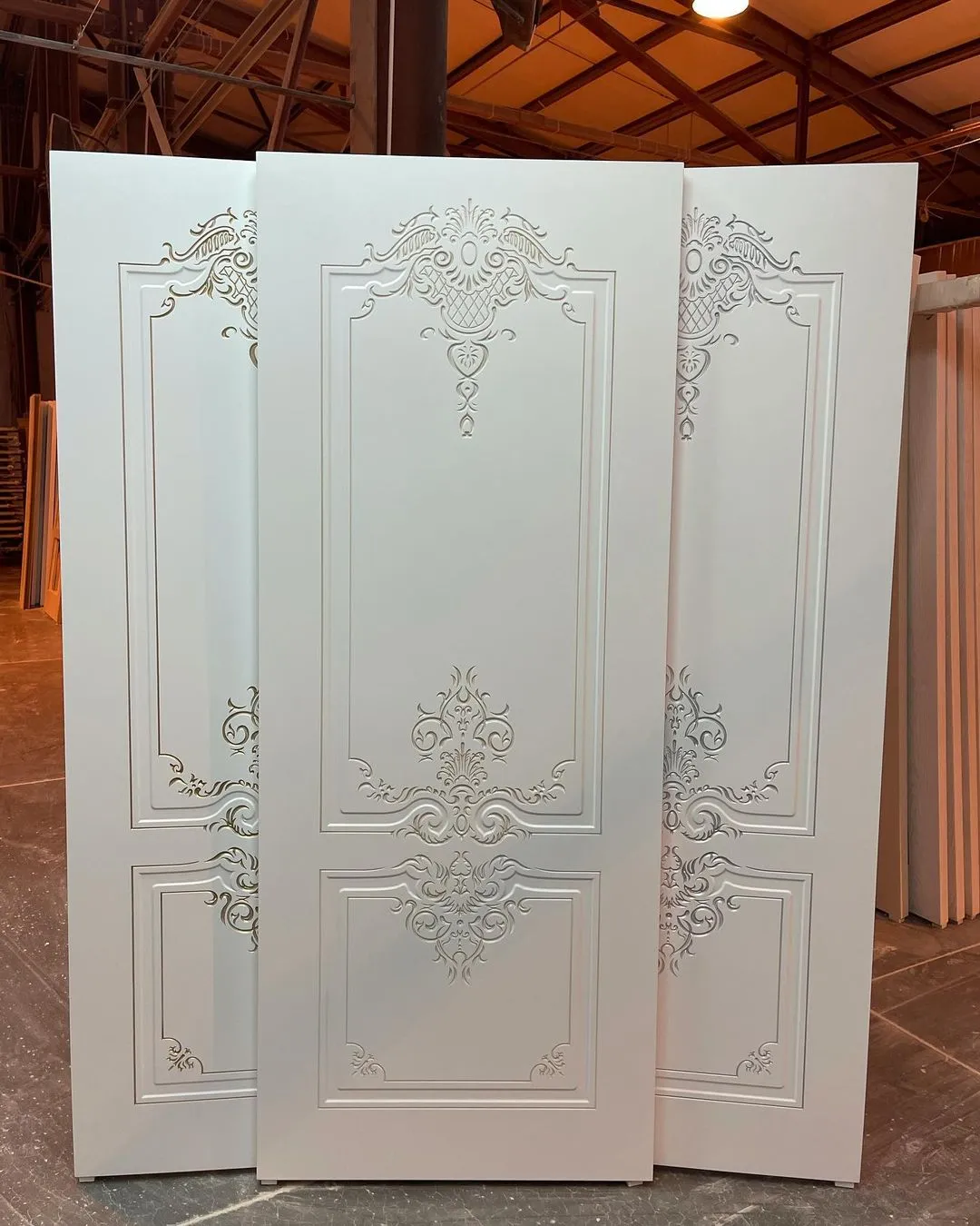 درب MDF کلاسیک طرح منبت طلایی کد 30687 2 درب MDF کلاسیک طرح منبت طلایی کد 30687