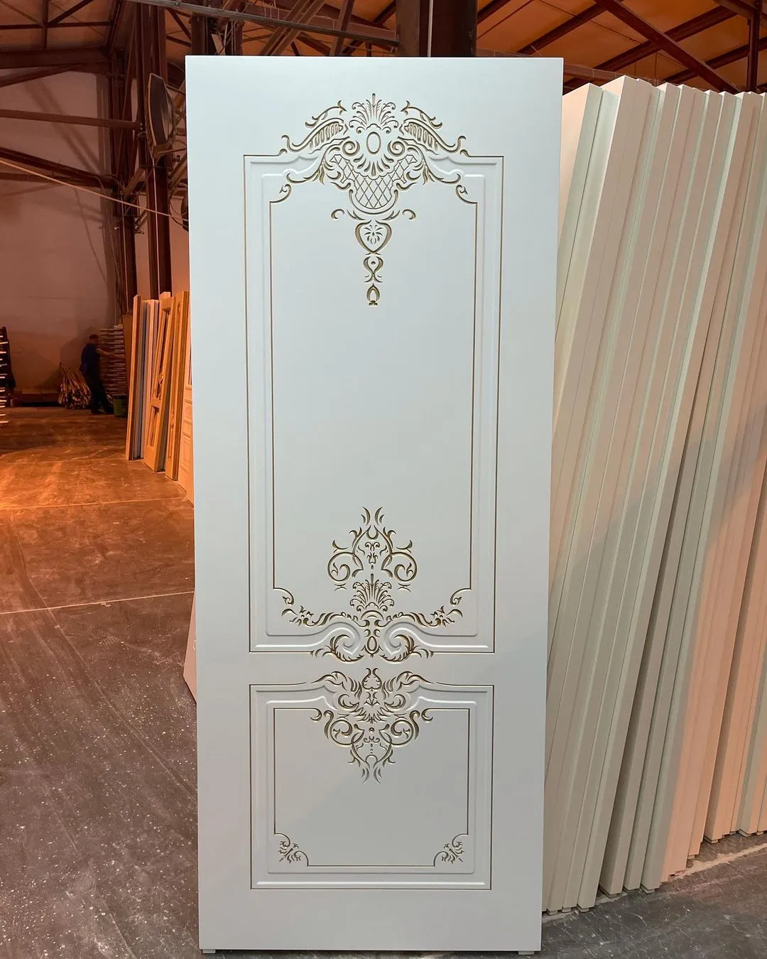 درب MDF کلاسیک طرح منبت طلایی کد 30687 5 درب MDF کلاسیک طرح منبت طلایی کد 30687