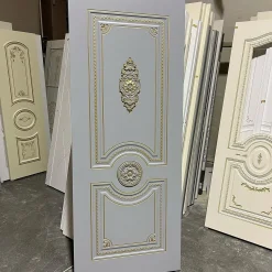 درب کلاسیک MDF طوسی با طرح منبت طلایی مدل سلطنتی کد 30643 10 درب کلاسیک MDF طوسی با طرح منبت طلایی مدل سلطنتی کد 30643