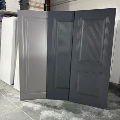 درب داخلی کلاسیک رنگ خاکستری تیره