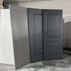 درب داخلی کلاسیک رنگ خاکستری تیره