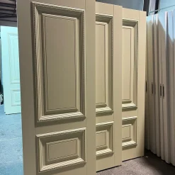 درب اتاق کلاسیک مدل وینتیج بژ با پنل برجسته و قابکاری تزئینی کد 30316 4 درب اتاق کلاسیک مدل وینتیج بژ با پنل برجسته و قابکاری تزئینی کد 30315