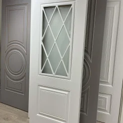 درب سفید کلاسیک با پنل برجسته کد 30614 6 Classic white door 1 2 | فانوس دیزاین تولید کننده انواع درب اتاق ، ضد سرقت، درب ورودی و ضد آل