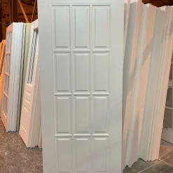 درب کلاسیک سفید ۱۲ قاب