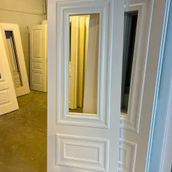 درب سفید کلاسیک با پنل برجسته مدل الگانس کد 30305 8 درب سفید کلاسیک با پنل برجسته مدل الگانس