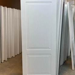 درب داخلی سفید مدل کلاسیک دو پنل شیاردار