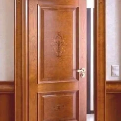 درب چوبی کلاسیک مدل رز