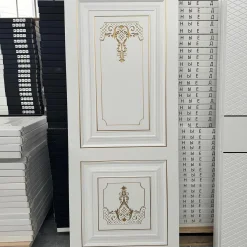 درب لوکس سفید با تزئینات طلایی مدل کلاسیک کد 30322 3 درب لوکس سفید با تزئینات طلایی