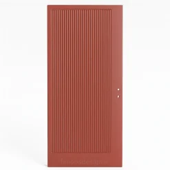 کدام جنس درب داخلی دوام بیشتری دارد؟ راهنمای خرید درب MDF، PVC و HDF 5 درب MDF طرح شیاردار عمودی | خرید درب مدرن قهوهای از فانوس دیزاین