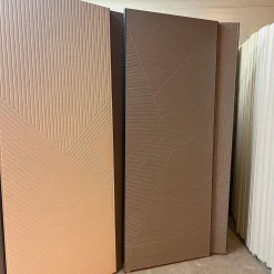 درب مدرن سهبعدی با طراحی هندسی و بافت هندسی کد 30333 8 Modern 3D door with 7 | فانوس دیزاین تولید کننده انواع درب اتاق ، ضد سرقت، درب ورودی و ضد آل