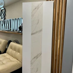 درب مدرن سفید با نوار سنگ مرمر کد 30550 4 درب مدرن سفید با نوار سنگ مرمر