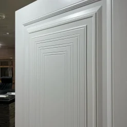 درب دکوراتیو مدرن با طرح هندسی سه‌بعدی