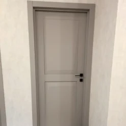 درب داخلی مدرن طوسی مدل مینیمال کد 30523 3 Modern interior door 3 | فانوس دیزاین تولید کننده انواع درب اتاق ، ضد سرقت، درب ورودی و ضد آل