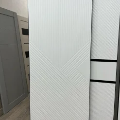 درب داخلی مدرن مدل هندسی سفید مشکی