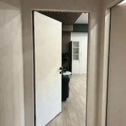 درب اتاقی مدرن سفید ساده مدل مینیمال