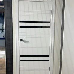 درب MDF سفید مدرن مدل نوار مشکی