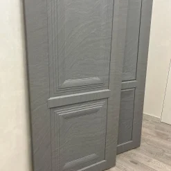 درب داخلی کلاسیک طوسی مدل پانل برجسته کد 30592 11 درب داخلی کلاسیک طوسی