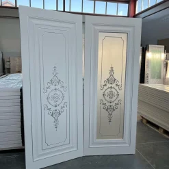 درب لوکس سفید با طراحی کلاسیک و شیشه سندبلاست کد 30563 14 درب لوکس سفید با طراحی کلاسیک و شیشه سندبلاست کد 30563