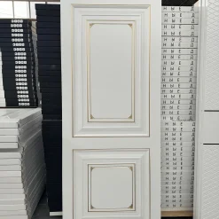 درب لوکس سفید با تزئینات کد 30323 4 درب لوکس سفید با تزئینات