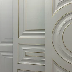 درب لوکس سفید با قاب برجسته و تزئینات طلایی مدل کلاسیک آوان کد 30584 9 درب لوکس سفید با قاب برجسته و تزئینات طلایی مدل کلاسیک آوان