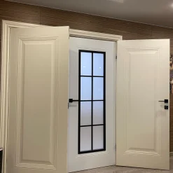 درب شیشه مشبک سفید