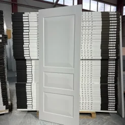 درب MDF نئوکلاسیک سفید با قاب ساده سهتکه کد 30297 9 درب MDF نئوکلاسیک سفید با قاب ساده سهتکه